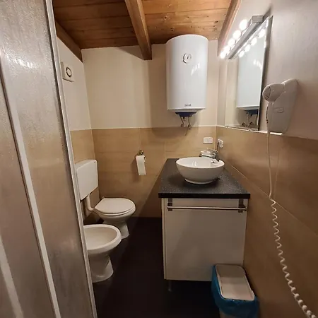 アパート Liberty House *