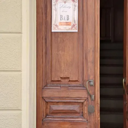 Apartment Liberty House Turin