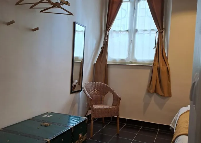 Liberty House * تورينو